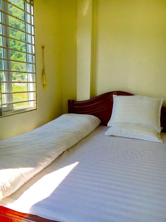 Huyen Tram Guesthouse Dong Van  Εξωτερικό φωτογραφία